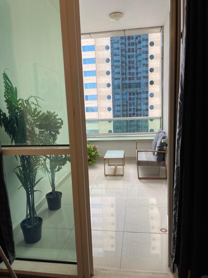 Sea View 1Br Apartment - Marina Pinnacle Dubaj Exteriér fotografie