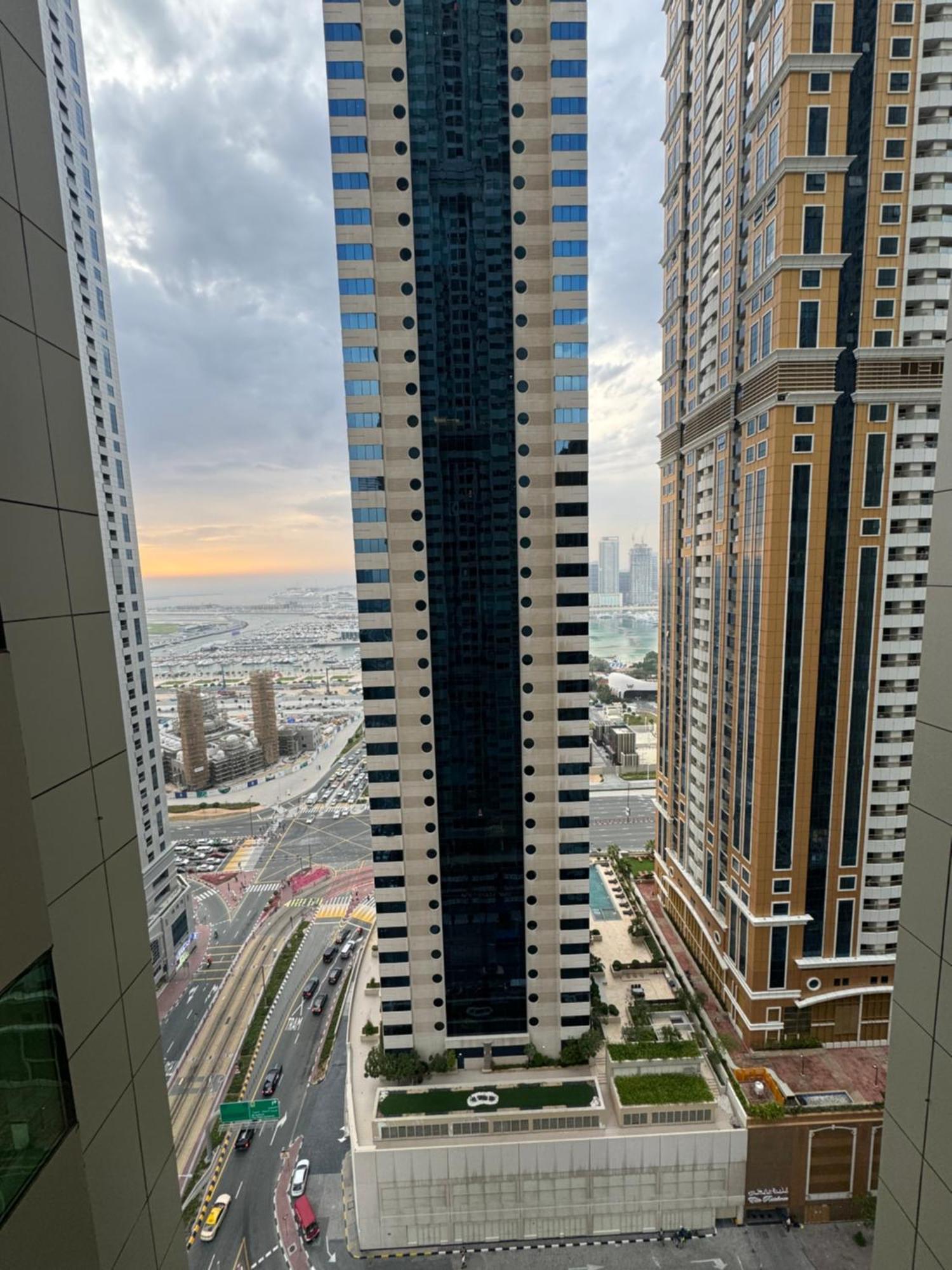 Sea View 1Br Apartment - Marina Pinnacle Dubaj Exteriér fotografie